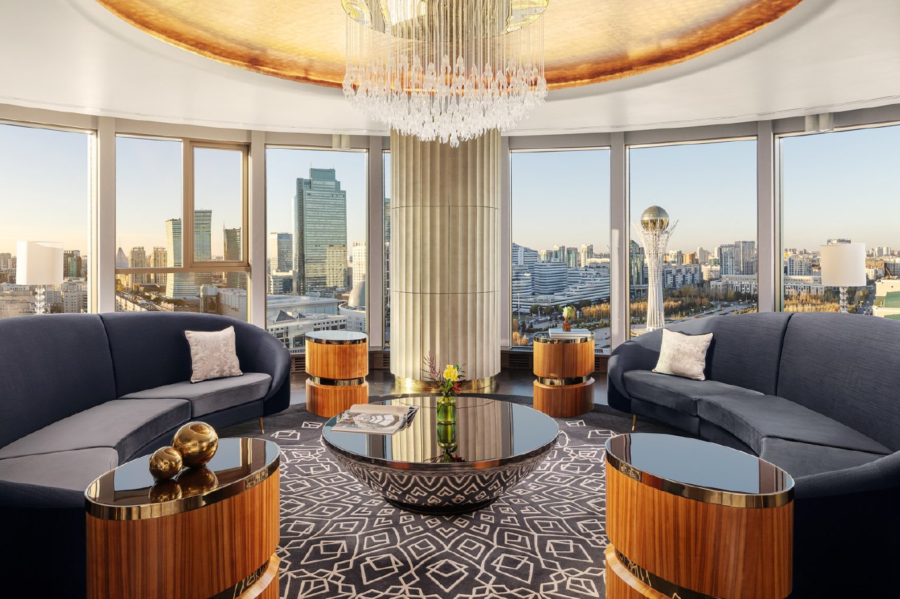 Luxury hotel and suite environment